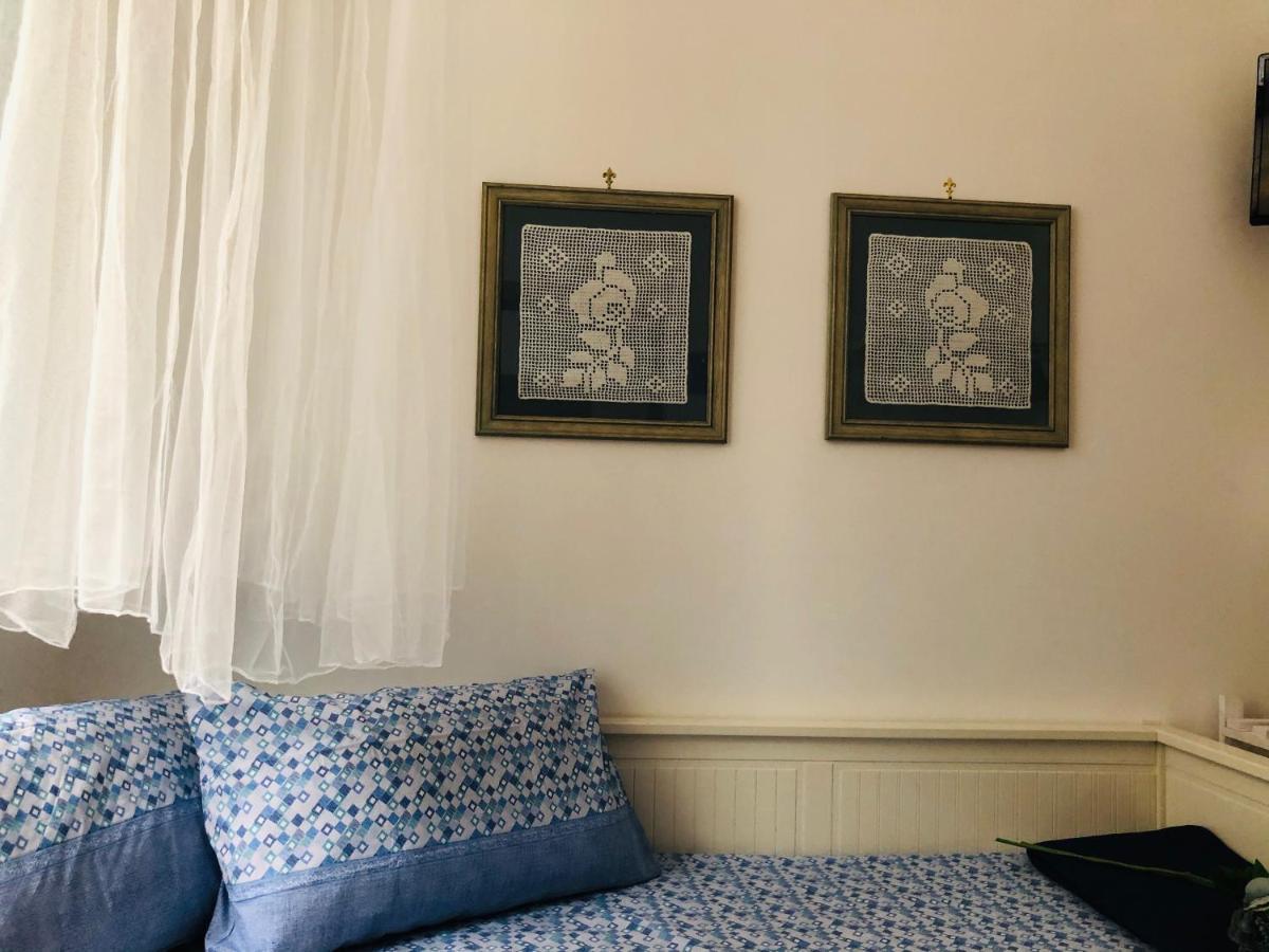 A Casa Di Claudia Appartement Napels Buitenkant foto