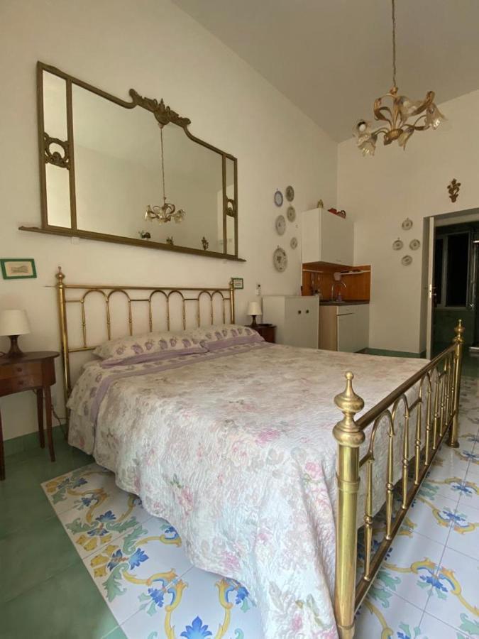 A Casa Di Claudia Appartement Napels Buitenkant foto