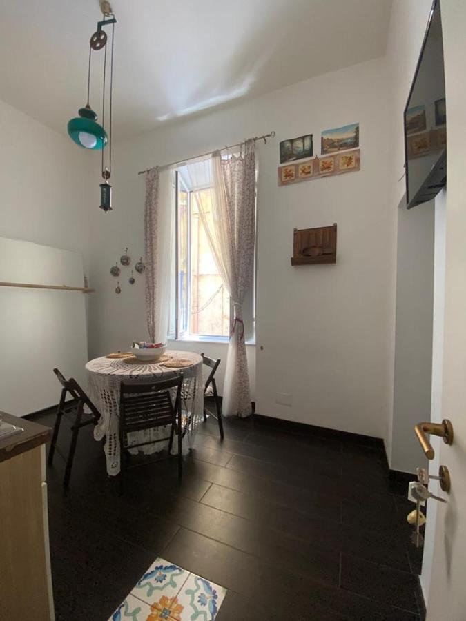 A Casa Di Claudia Appartement Napels Buitenkant foto