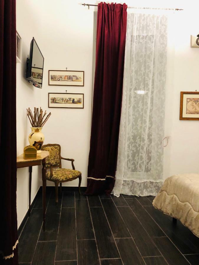 A Casa Di Claudia Appartement Napels Buitenkant foto