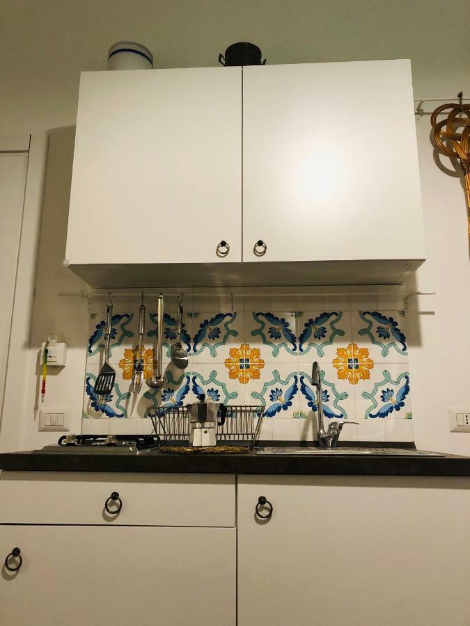 A Casa Di Claudia Appartement Napels Buitenkant foto
